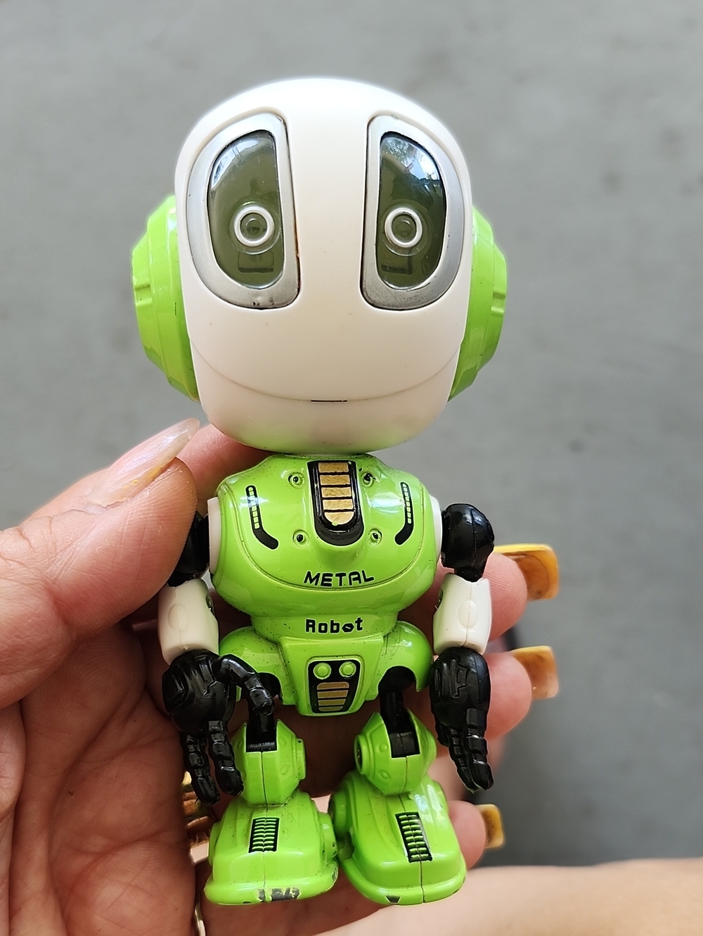 Green & White Robot Toy - 'METAL Robot'